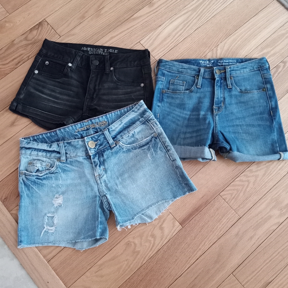 Lot of 6 Women's Denim Shorts - 5 American Eagle and 1 Mossimo